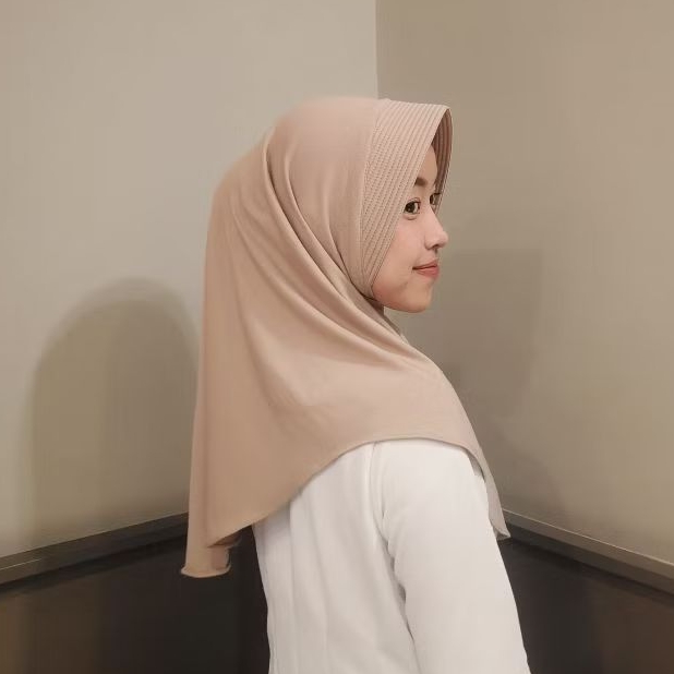 Bergo Viral Anti Tembem / Hijab Instan Murah / Bergo Adem / Hijab Viral