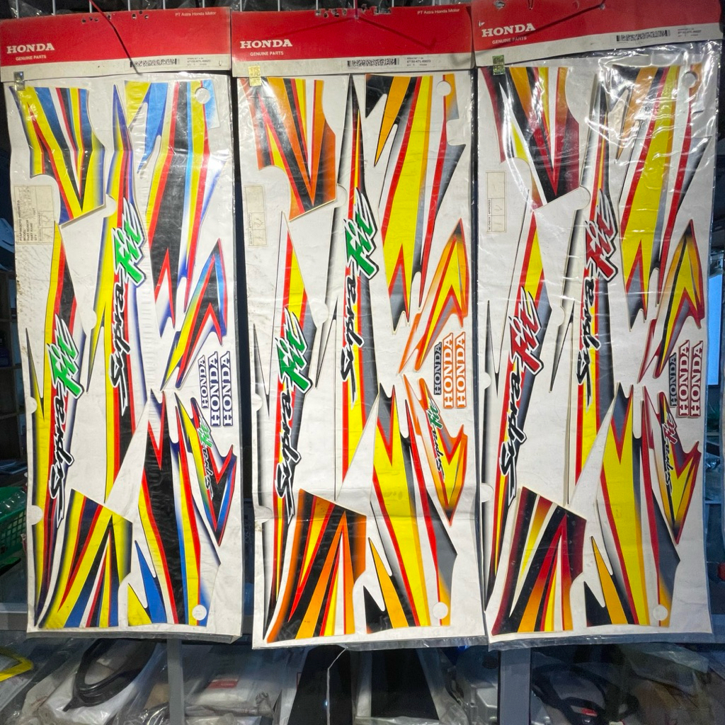 LIST STRIPE STRIPING STIKER STICKER BODY SUPRA FIT OLD LAMA CAKRAM ORIGINAL AHM 871X0 KTL 890