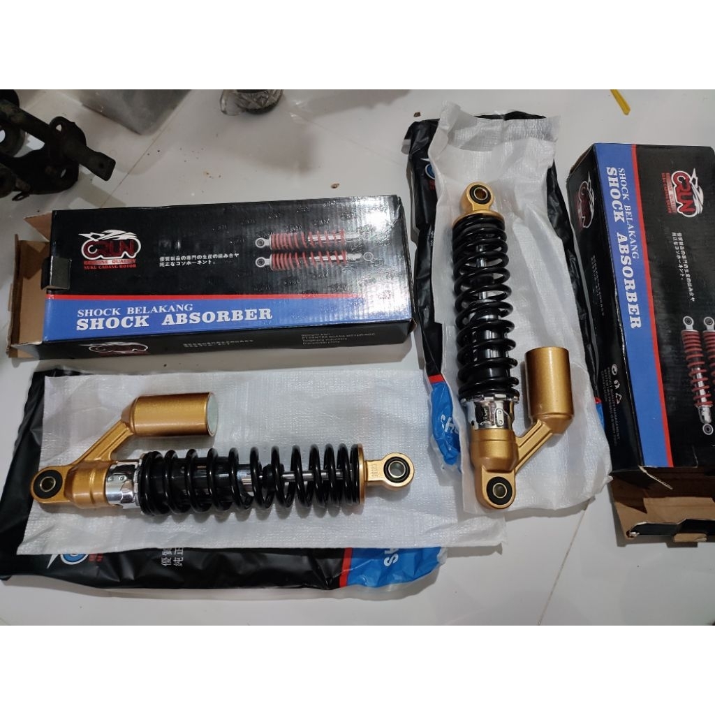 Skok Belakang Tiger Revo IMPORT/bukan ori Merk CRUN