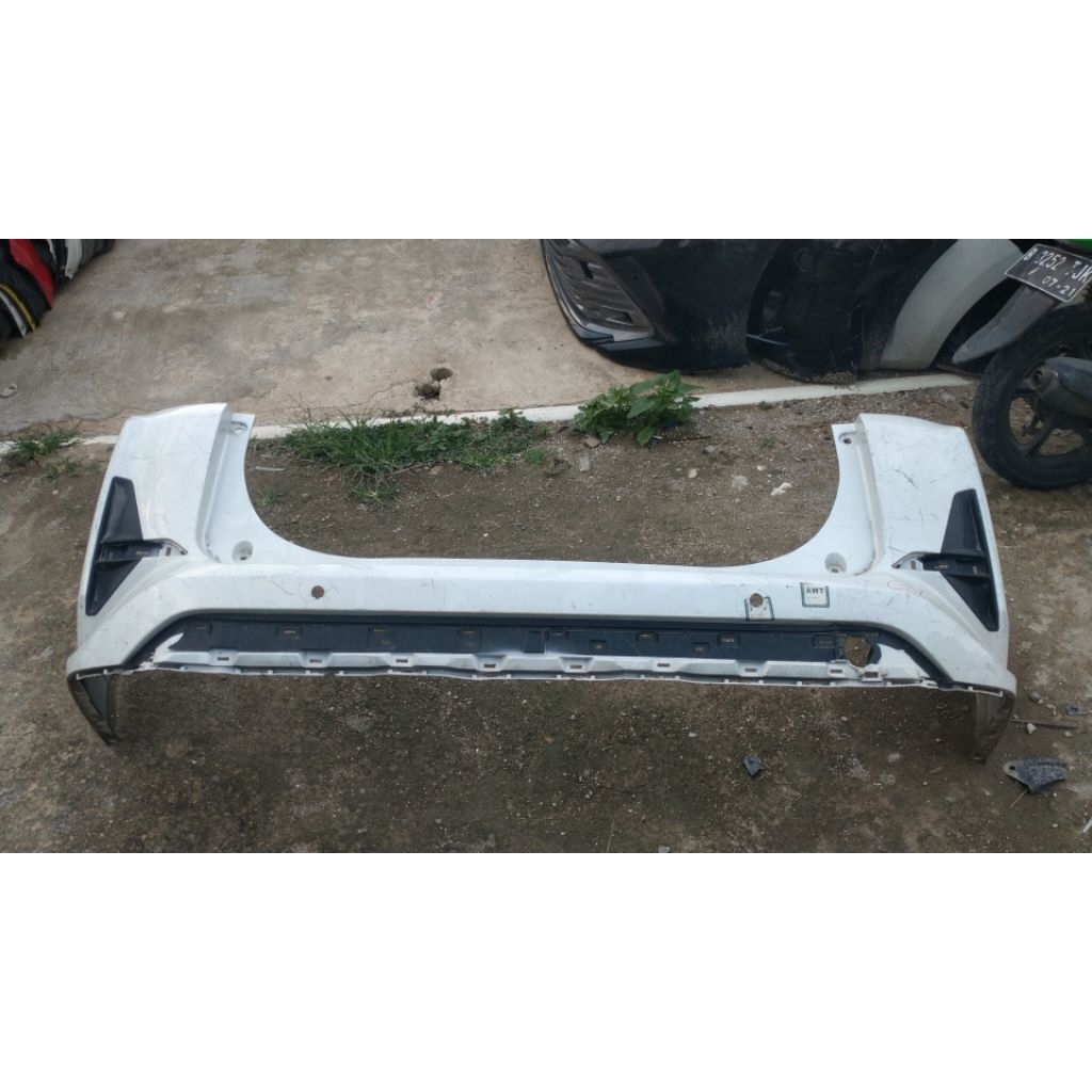 Bemper belakang Avanza Veloz 2023