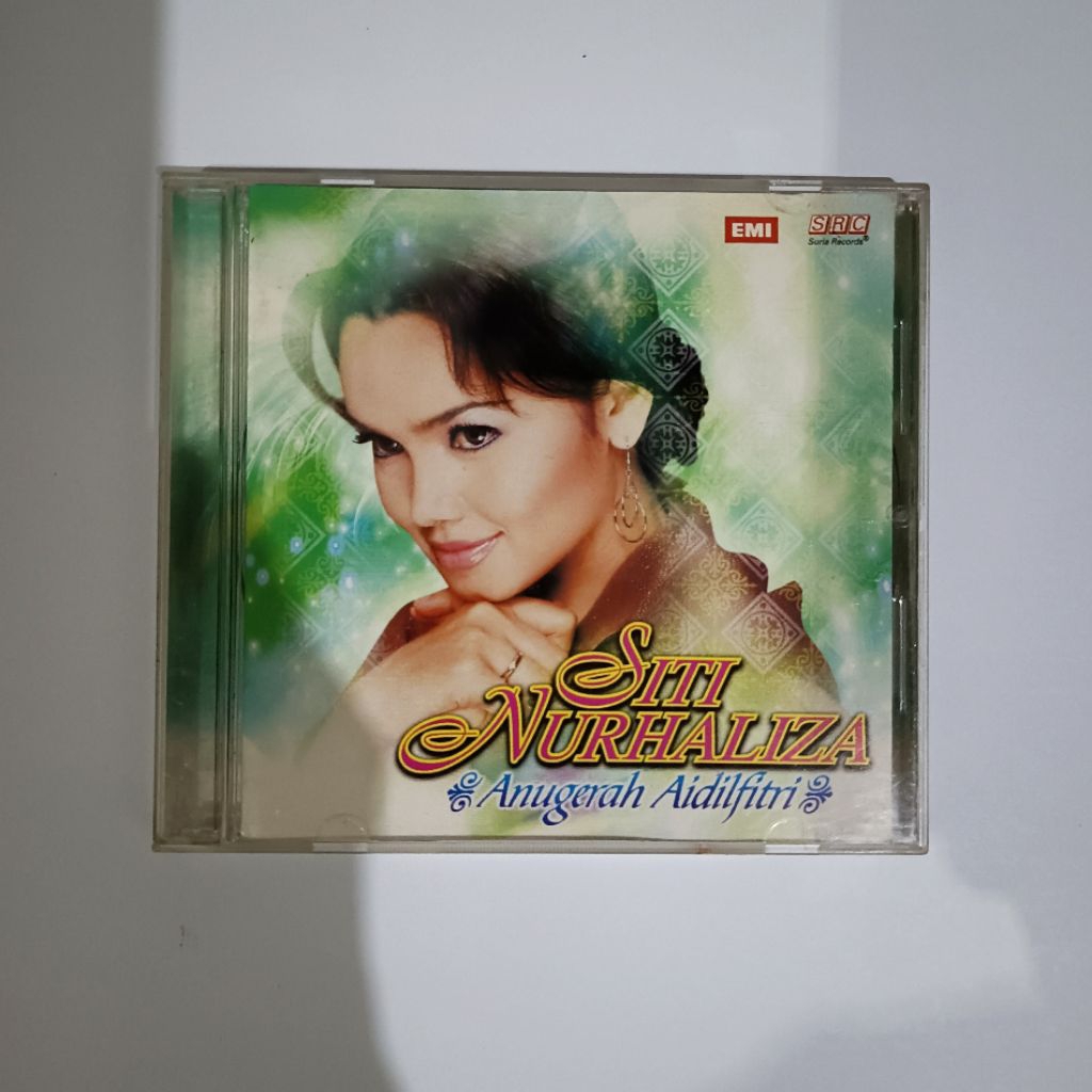 Kaset CD SITI NURHALIZA "Anugerah Aidilfitri"
