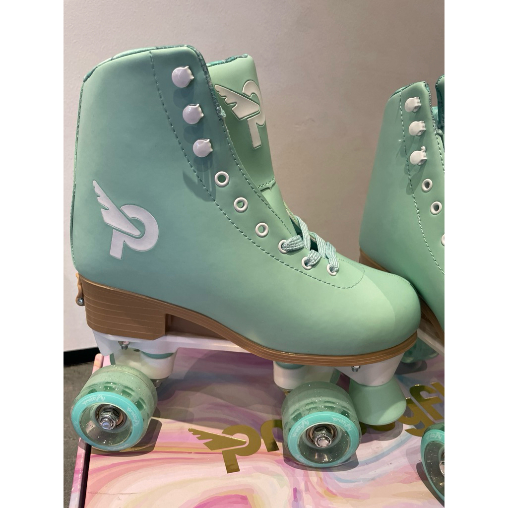 prettyfly sepatu roda retro roller skates bukan impala