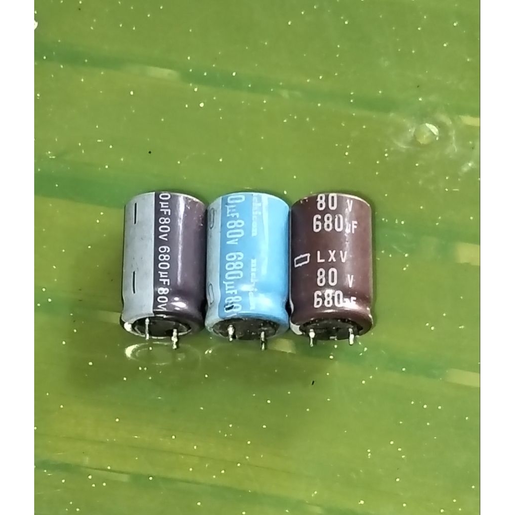 ELCO 80V 680UF BEKAS COPOTAN