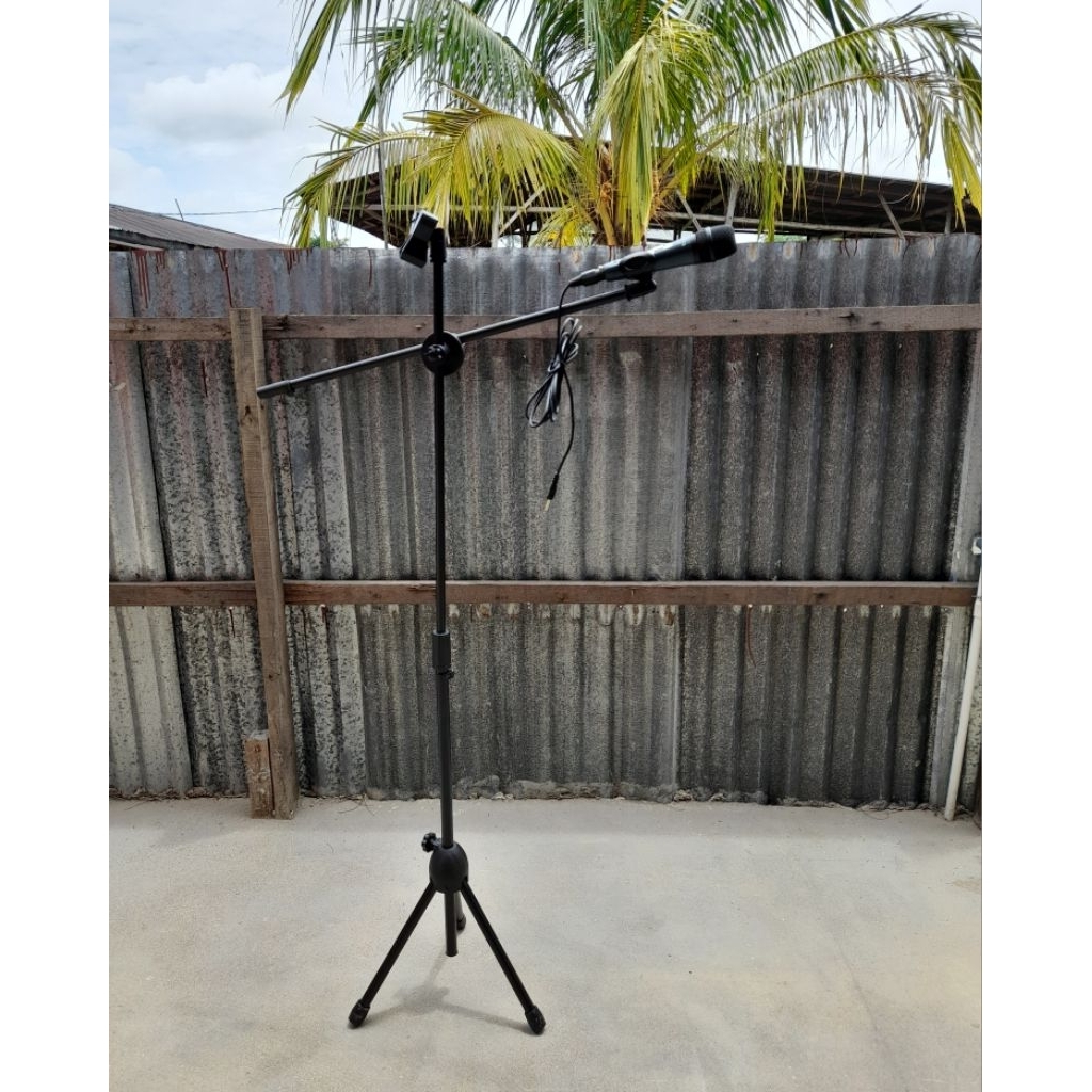 Mic Stand / Tiang microphone warna hitam (tiang saja, belum termasuk mic)