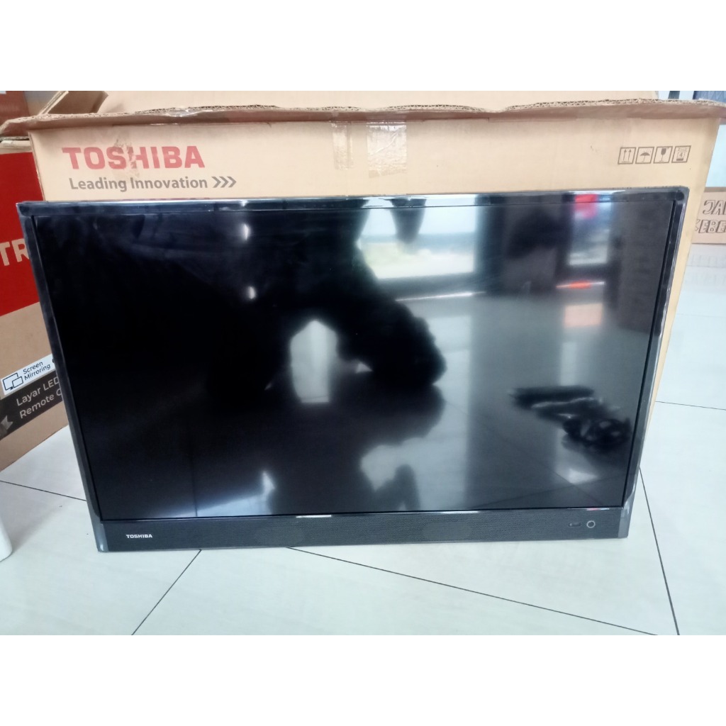 TV LED Toshiba 32 Inch HD Digital TV Kondisi bekas masih segel siap pakai 3412F