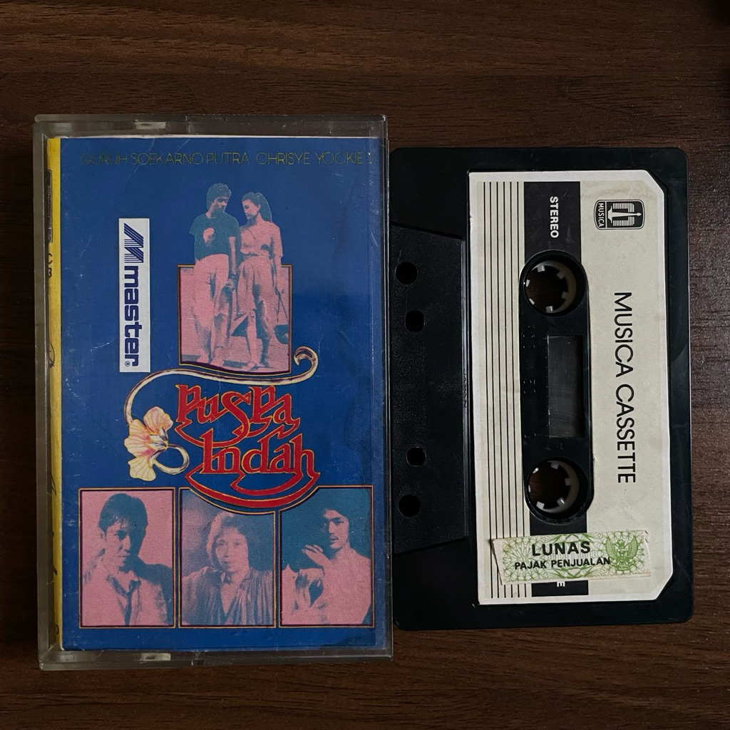 Kaset pita - Chrisye - Puspa Indah