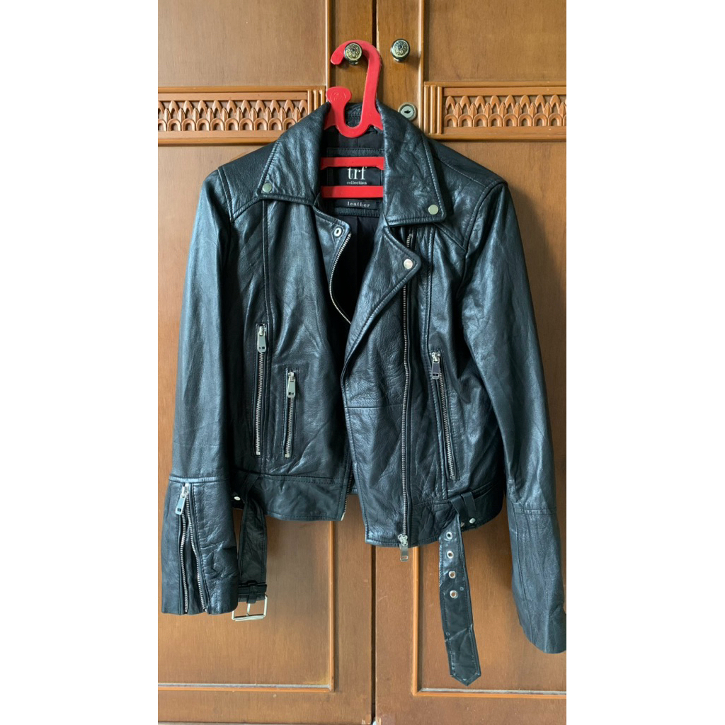 Jaket Kulit Zara