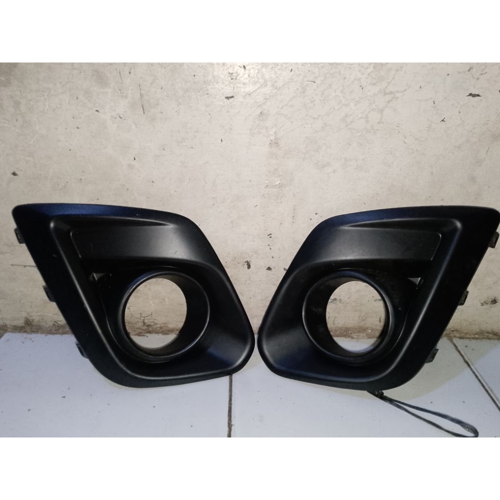 Cover Foglamp Lampu Kabut fog lamp Suzuki Ertiga 2012 2013 2014 GA GL GX original