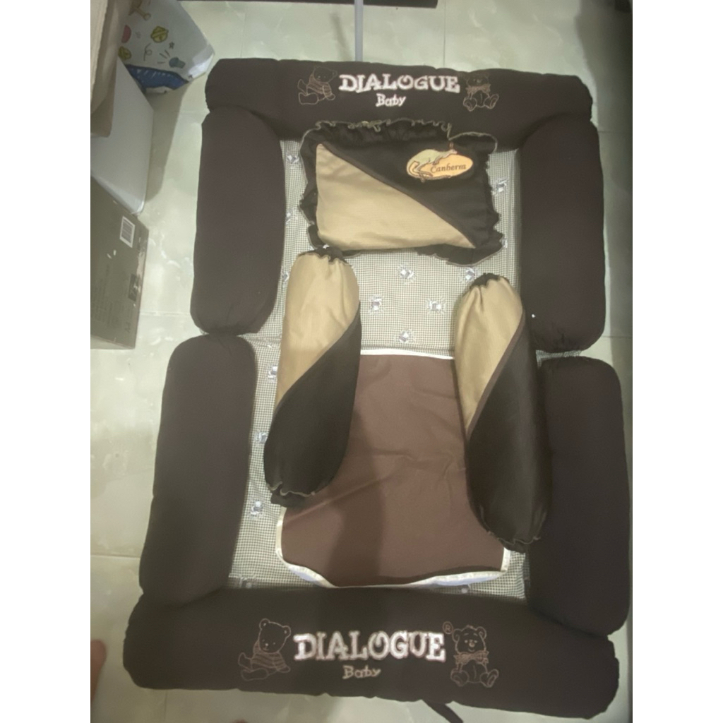 Preloved kasur bayi plus kelambu model lama merek dialogue