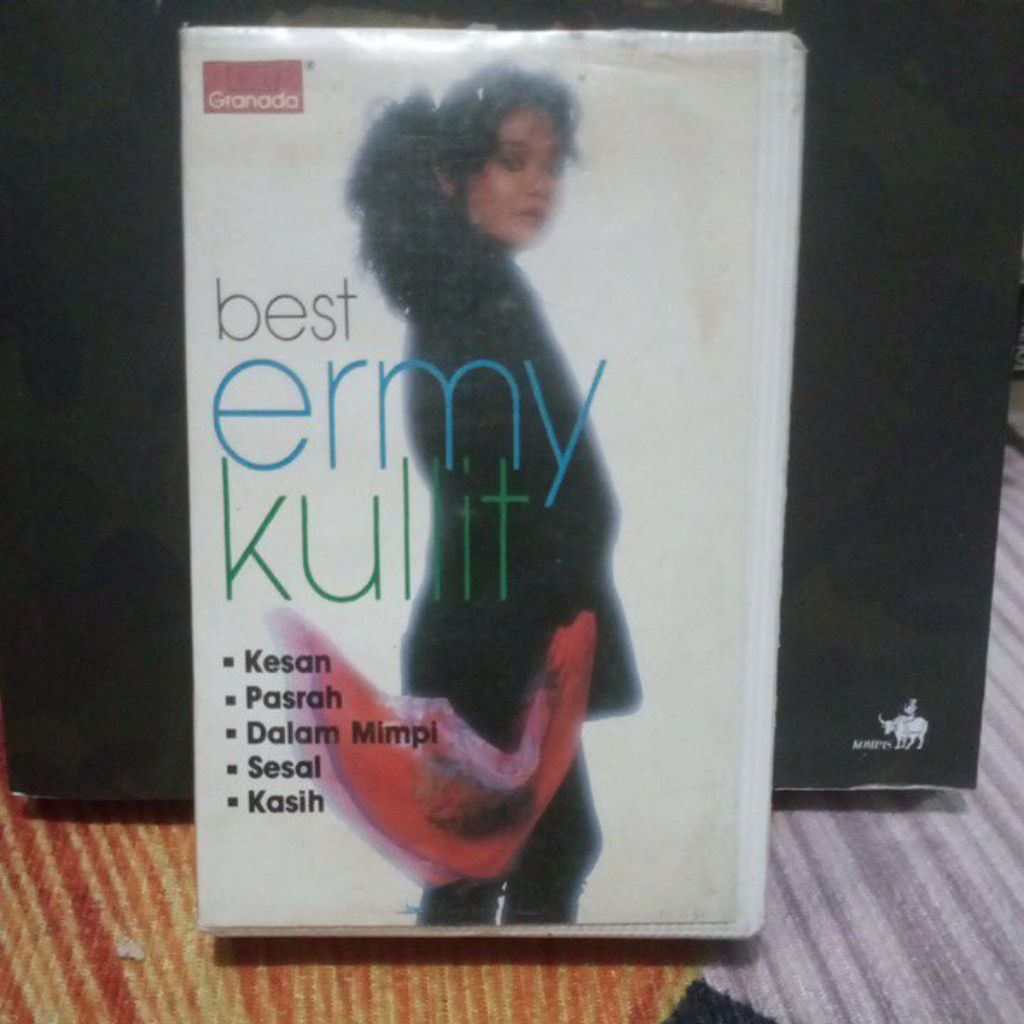 Kaset The Best Ermy Kulit