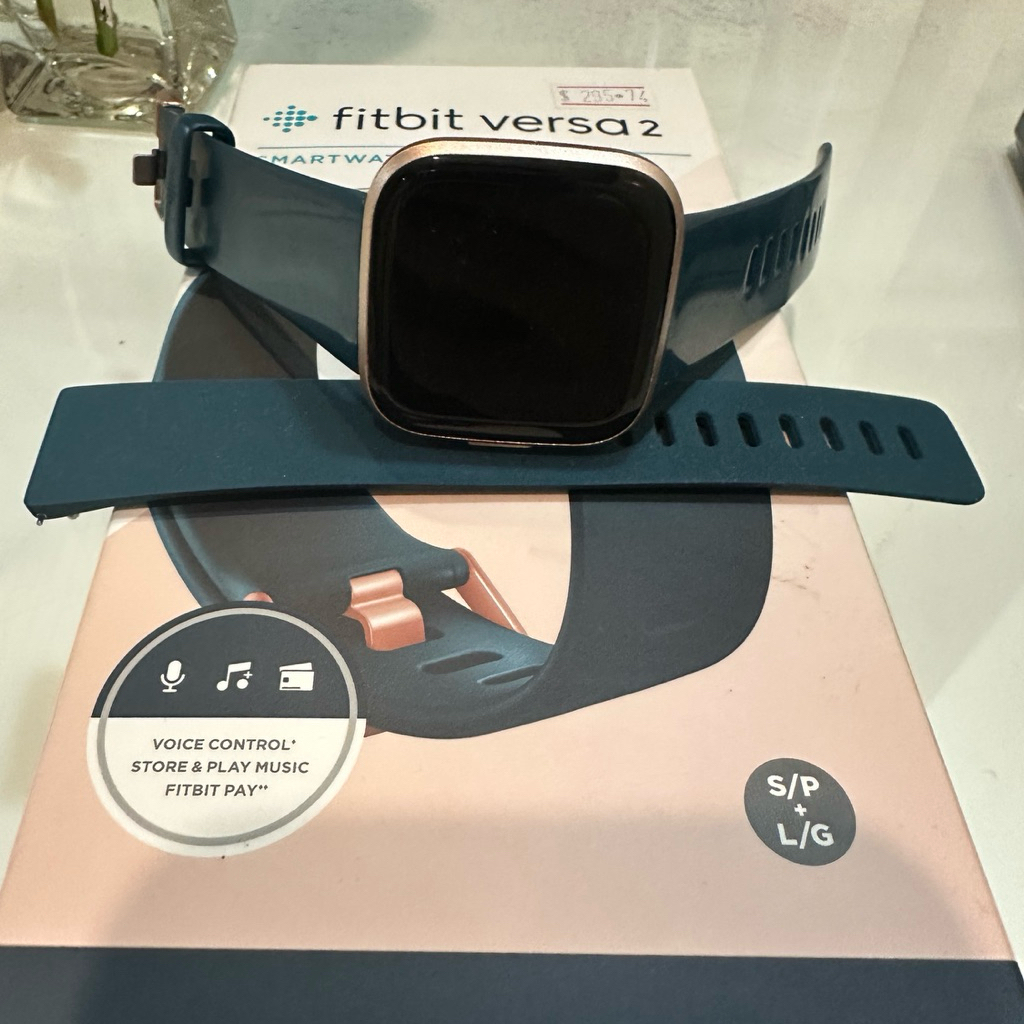 preloved fitbit versa 2