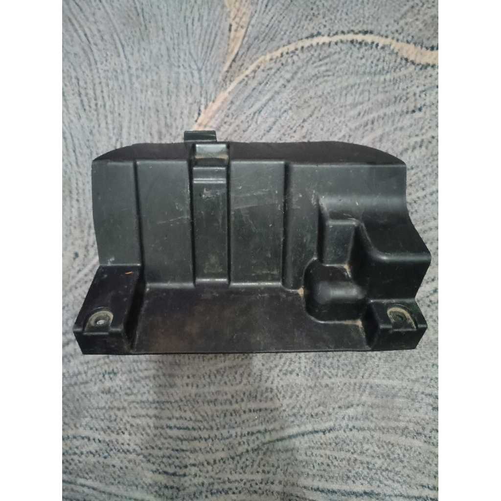 COVER TUTUP AKI YAMAHA LEXI B3F