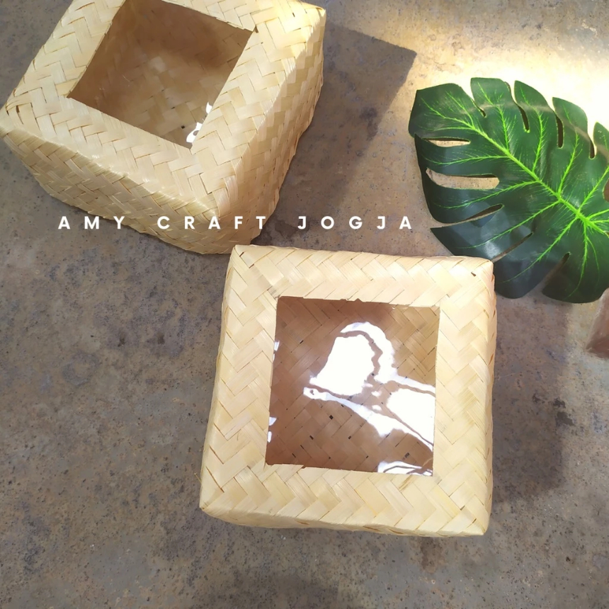 Besek Tutup Mika 15 x 15 x 8 cm / Besek Unik / Besek Tradisional / Besek Bambu / Besek Jogja