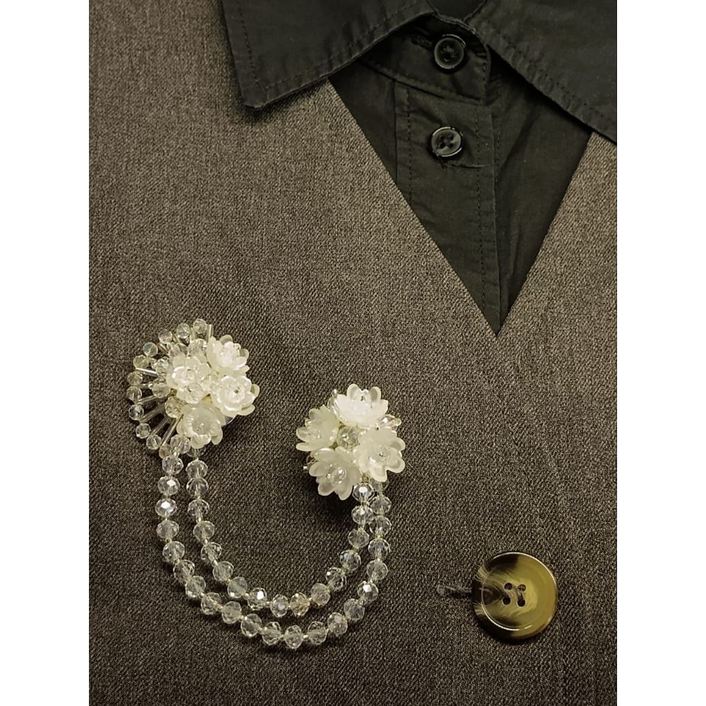 Statement Brooch bros hijab by yulia |handmade Bukittinggi