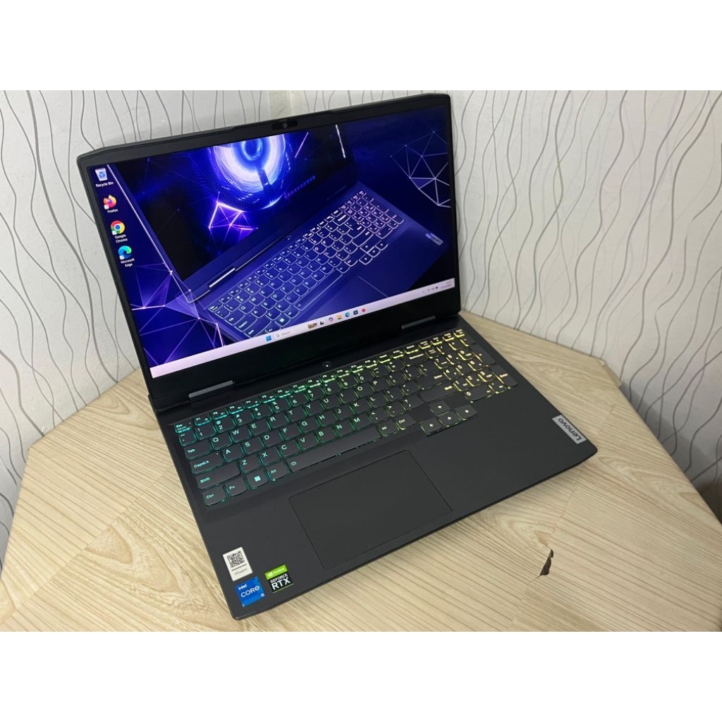 Lenovo Ideapad gaming 3 15IAH7 i5-12500H RAM 16/SSD 512GB RTX 3050 4GB