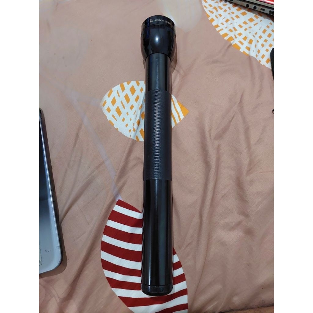 flashlight torchlight senter mag-lite maglite 5 cell baterai r14
