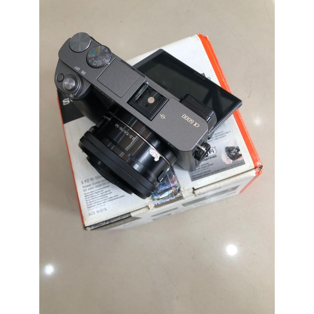 Sony a6000 dark grey