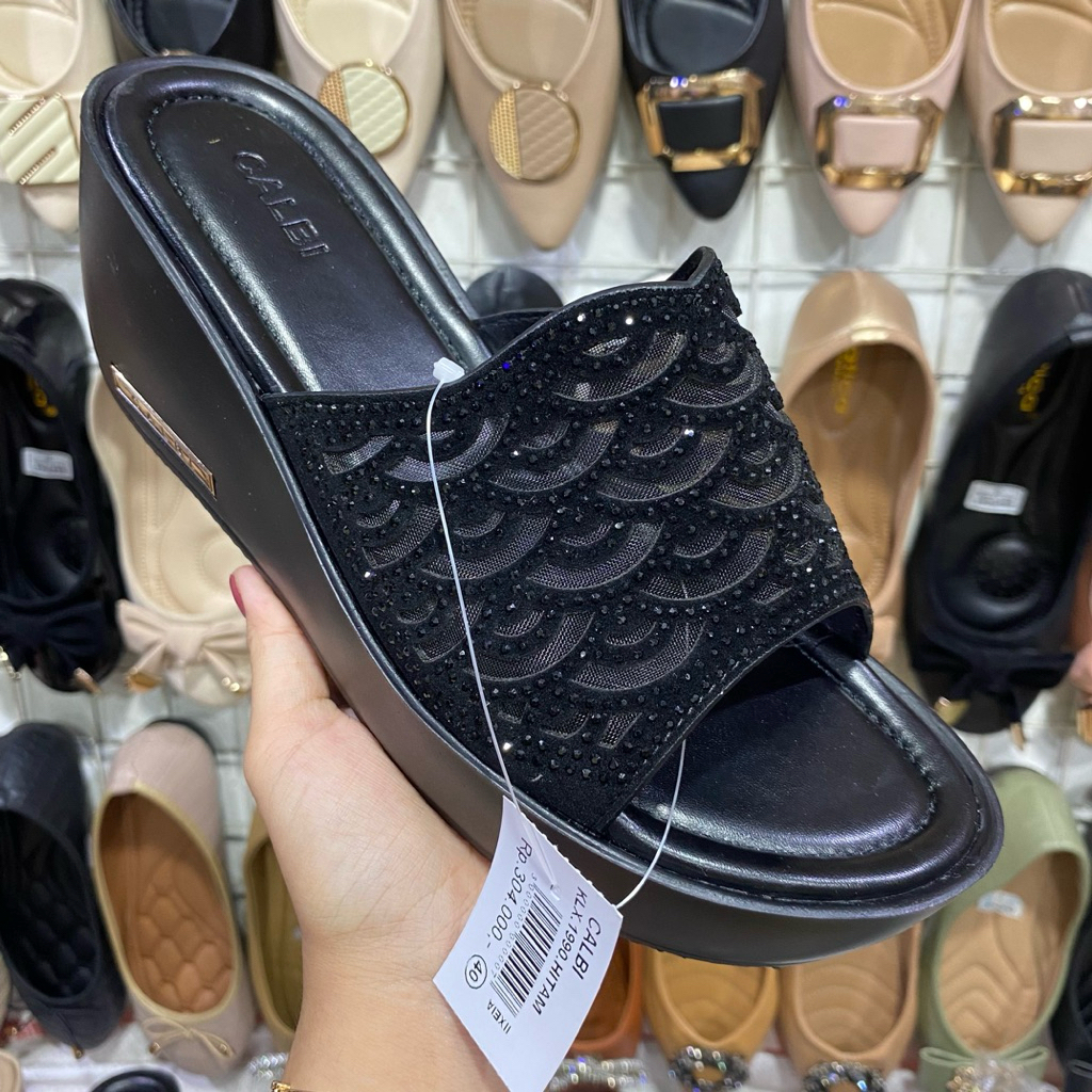 CALBI - KLX.1990 - SANDAL WANITA CALBI WEDGES - CALBI ORIGINAL