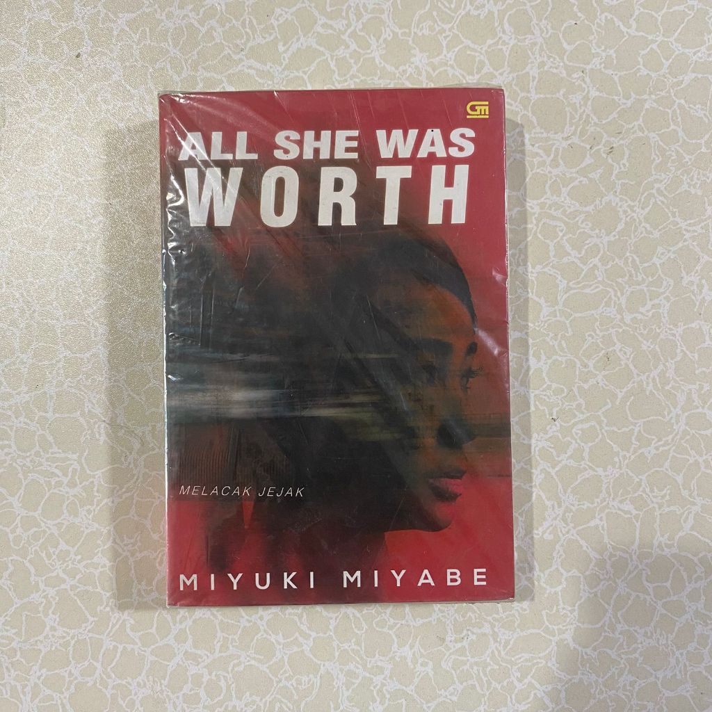 Novel Melacak Jejak (All She Was Worth) by Miyuki Miyabe - Sudoku Buku