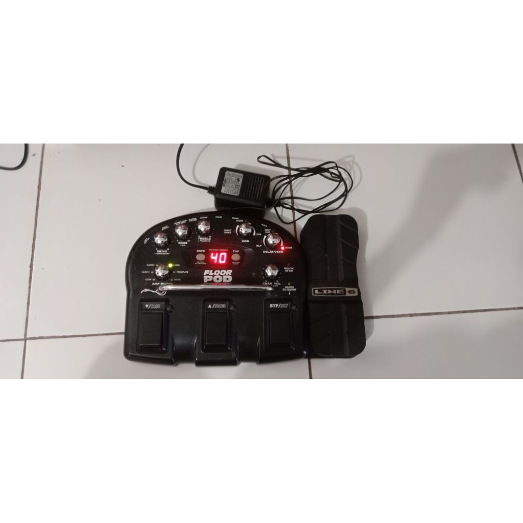 efek gitar LINE 6 POD FLOOR CLASSIC