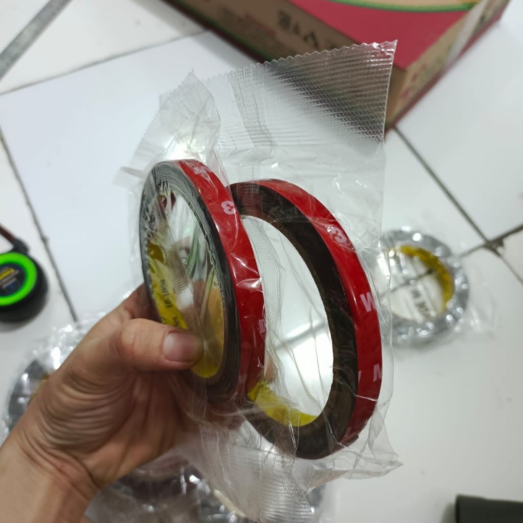 Double Tape Lem Foam Busa 3M 1cm