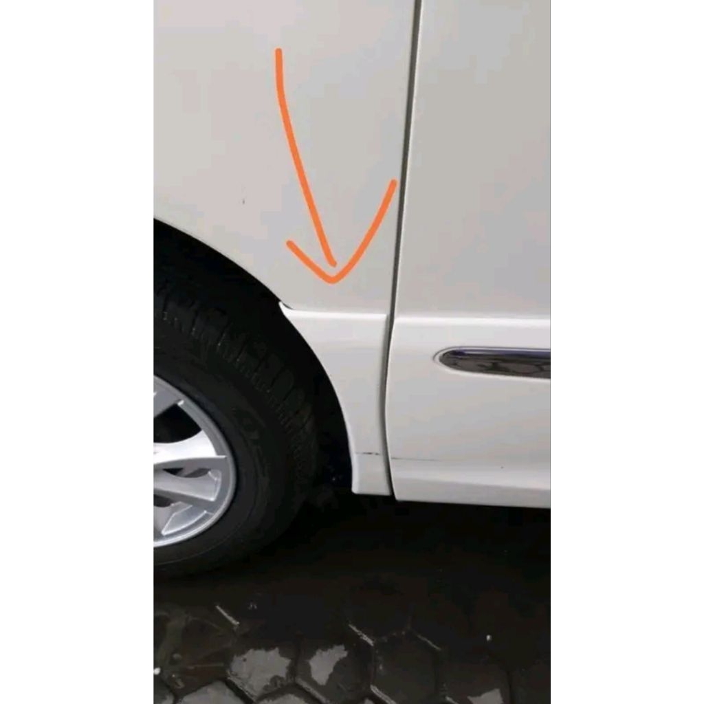 SIDE MOULDING LUXIO ORIGINAL  BAG BELAKANG