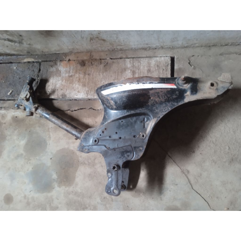 frame rangka sasis utuh c700 c800 supercup supercub pnp c70 Astrea star 800 asdap original utuh, bac