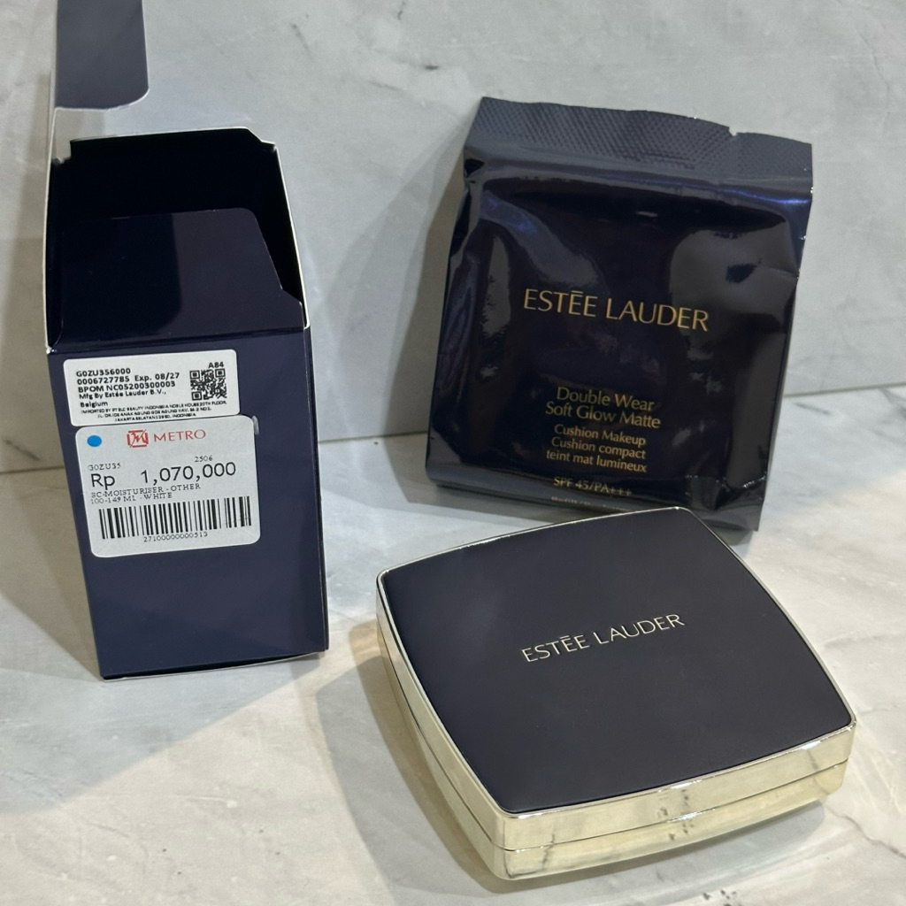 estee lauder Double Wear Soft Glow Matte Cushion