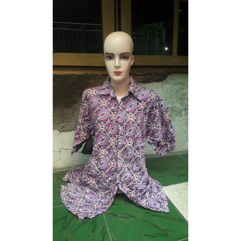 Kemeja Batik Ungu Putih Atasan Cewek Bekas Preloved