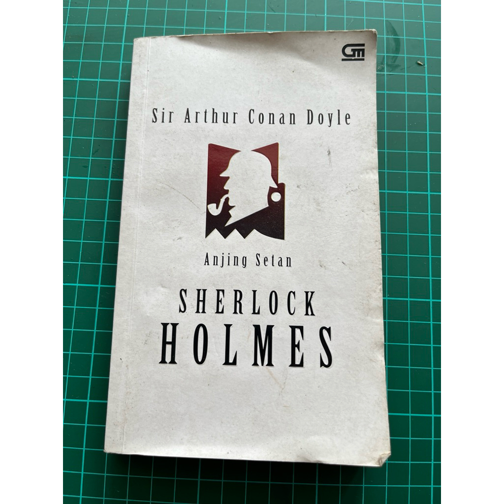 Sherlock Holmes Novel Anjing Setan