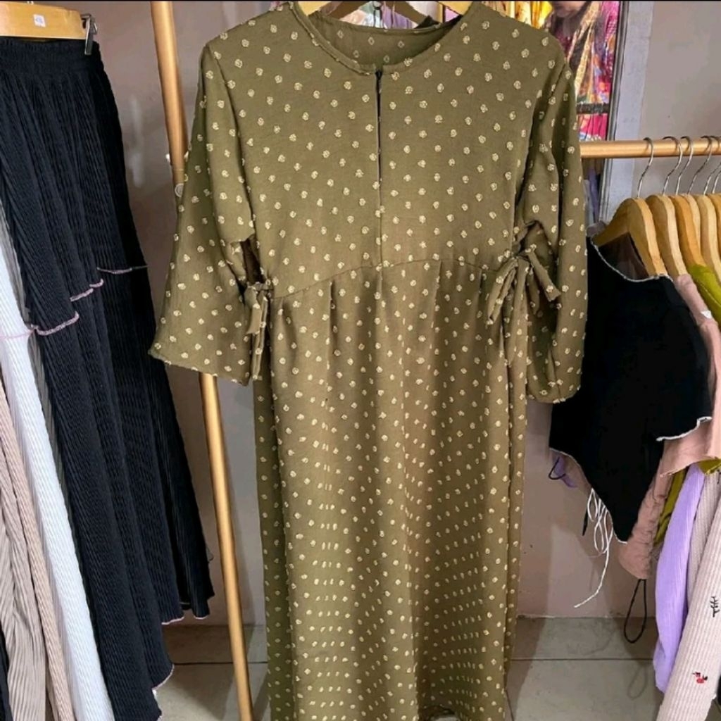 Gamis crinkle pom pom.gamis busui gamis lengan panjang