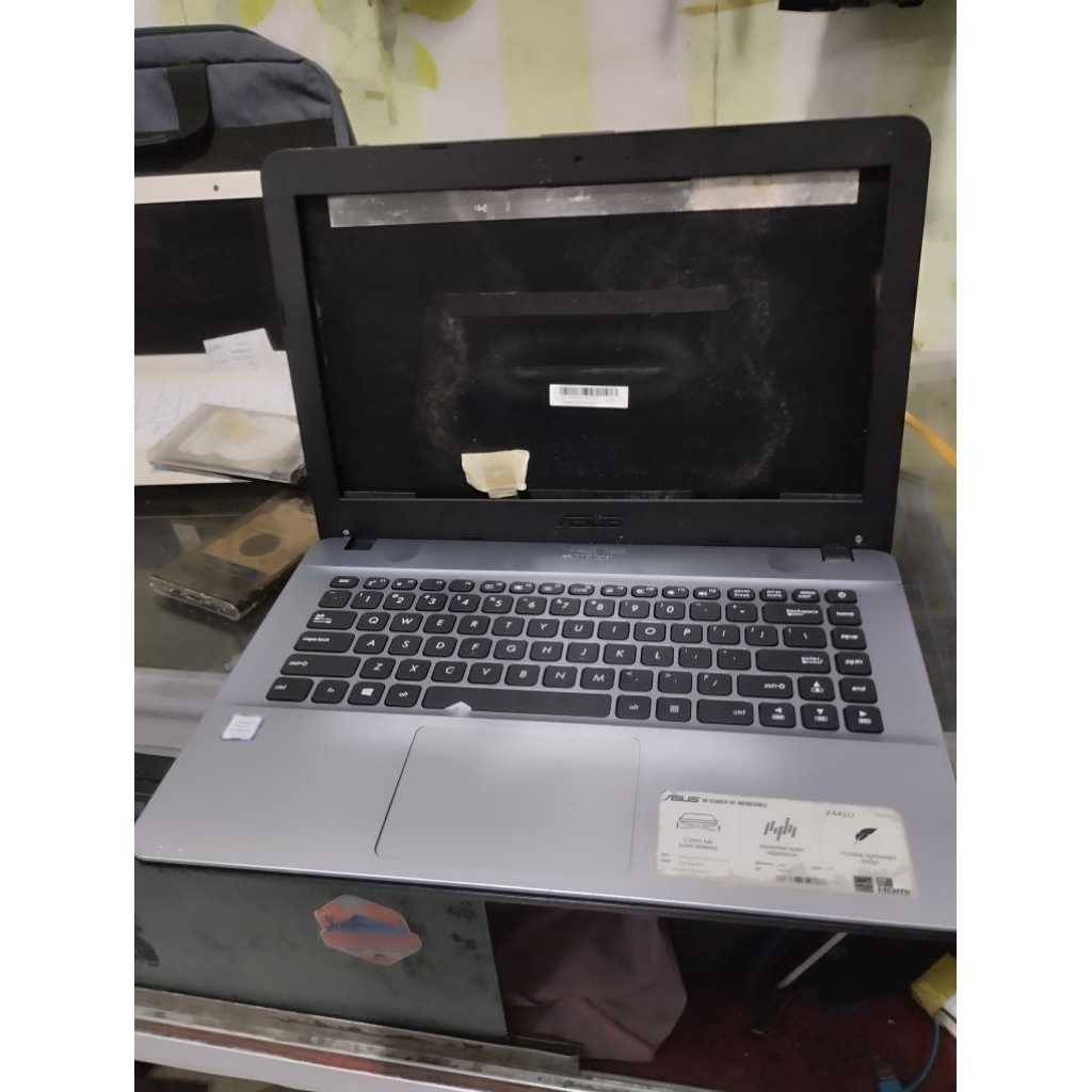 casing Asus X441U