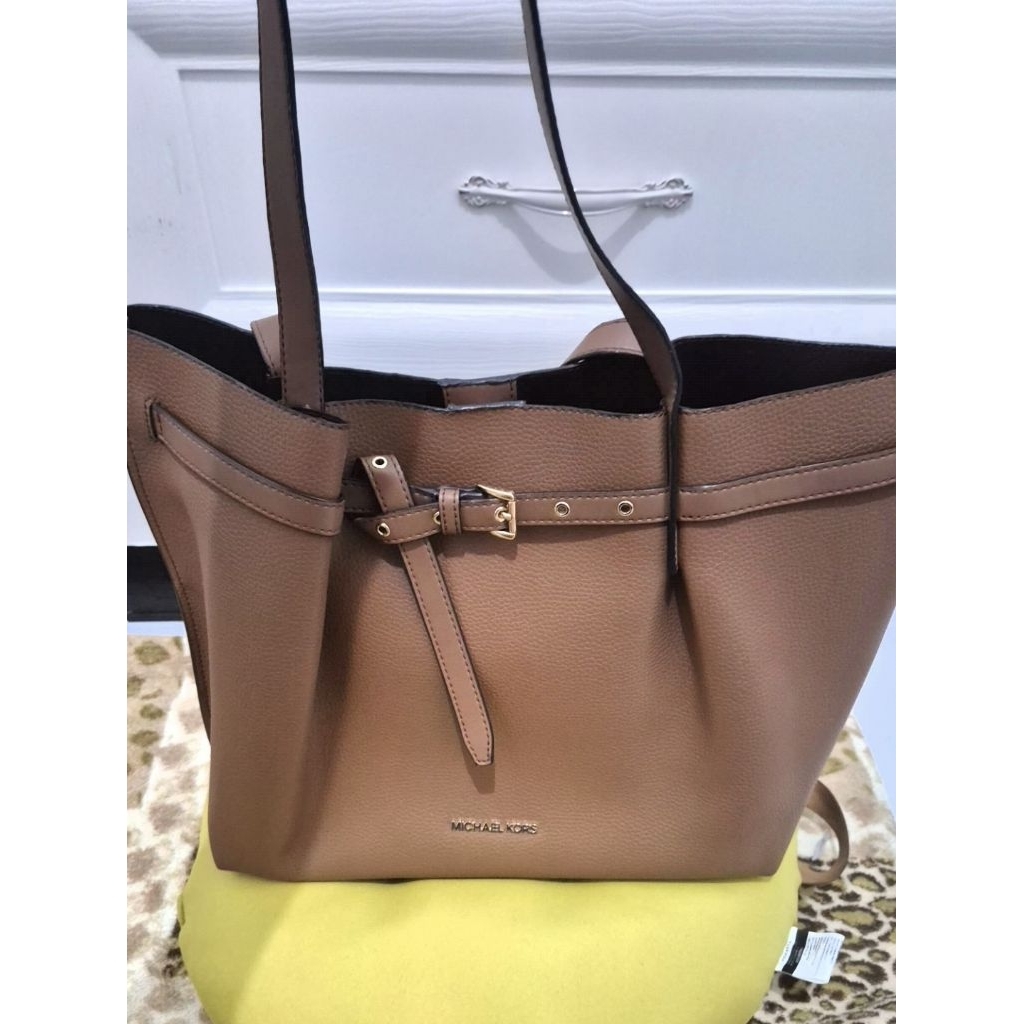 PL MK Emilia Tote Large