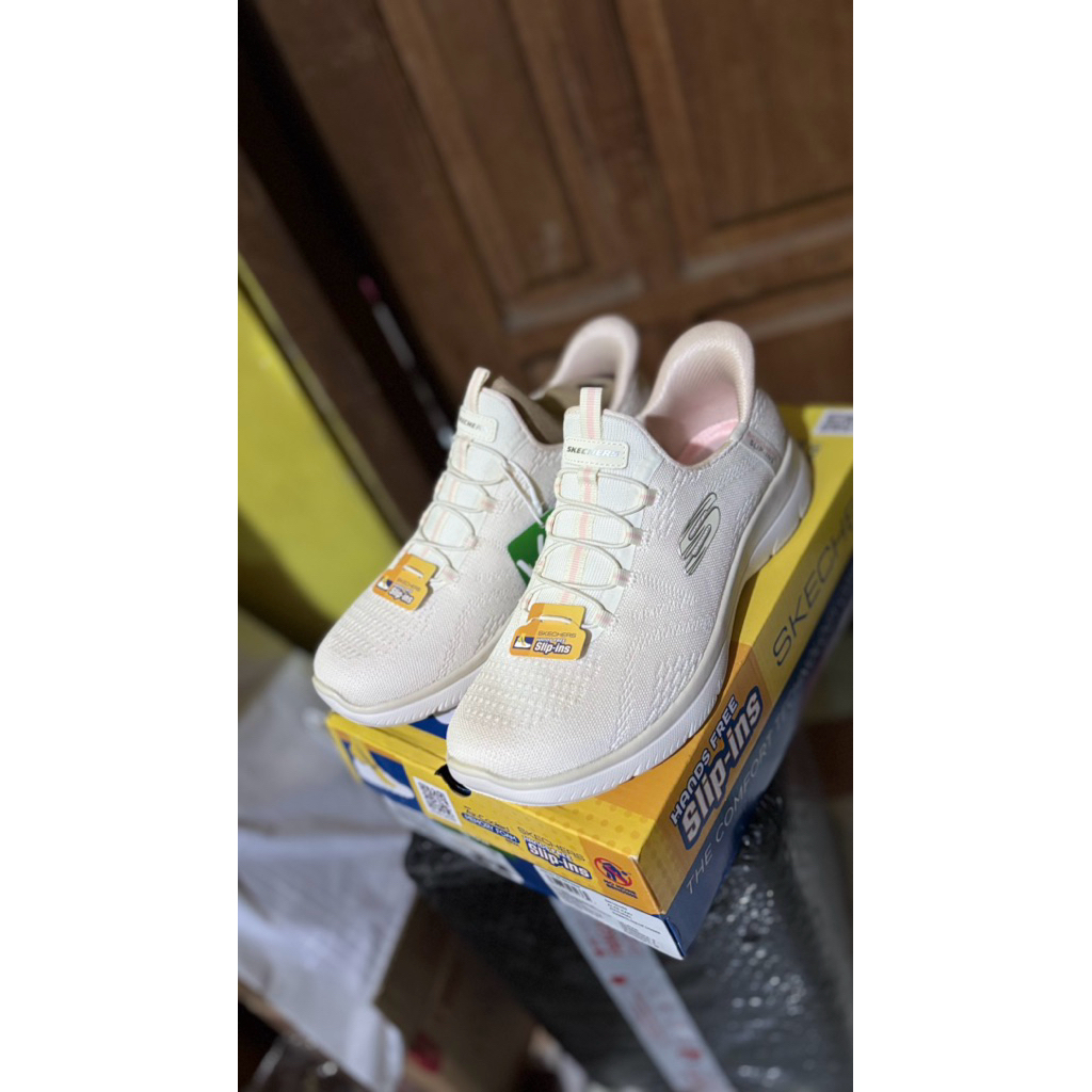 SKECHERS SLIP-INS