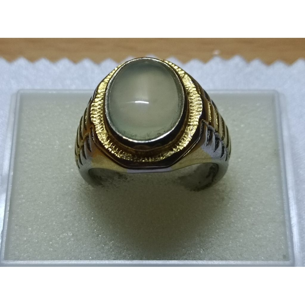 Natural giok ice jade aceh