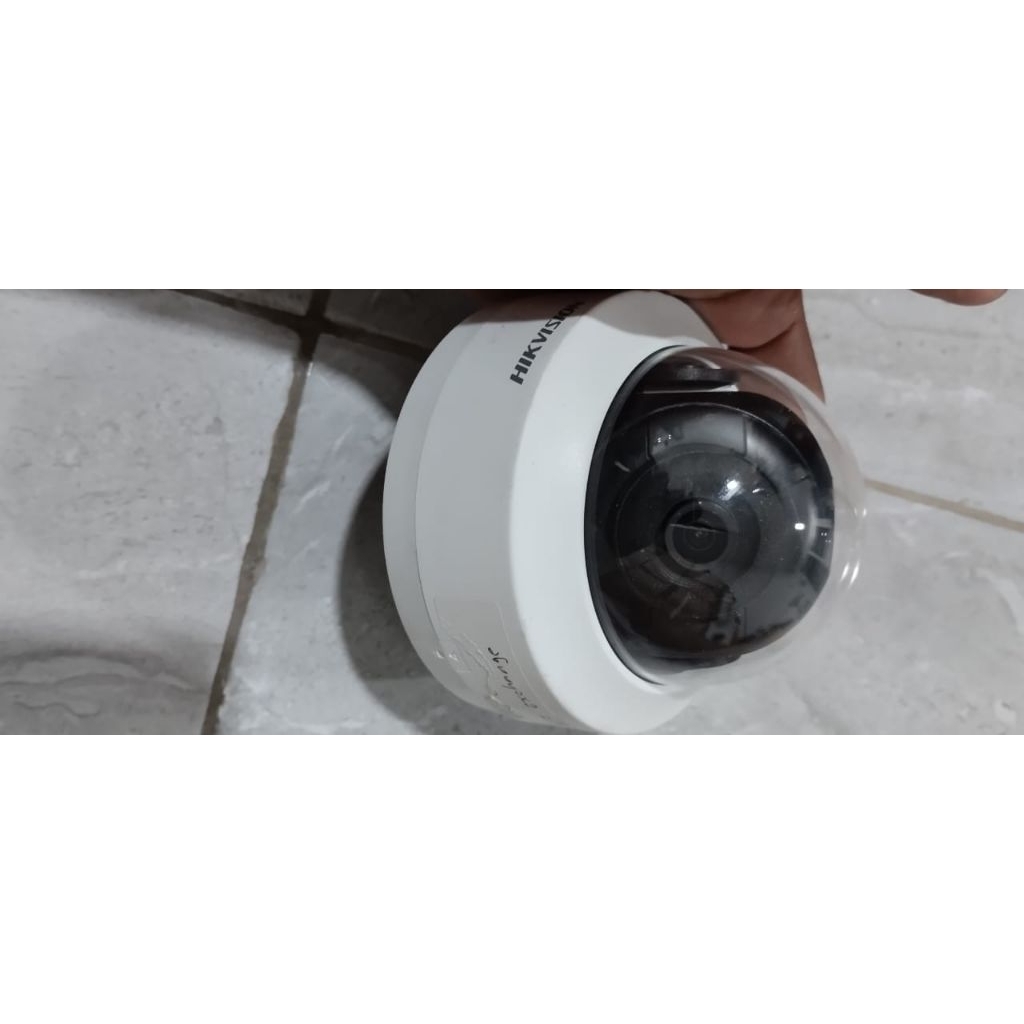 Ip Camera Dome bekas pemakaian merk Hikvision Ds-2cd1121g0-i