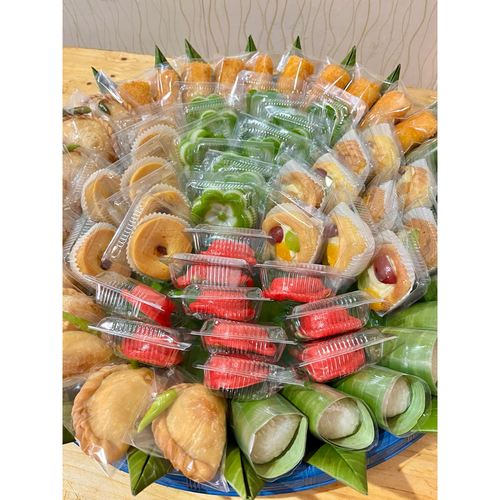 Kue Tampah Jajanan Pasar