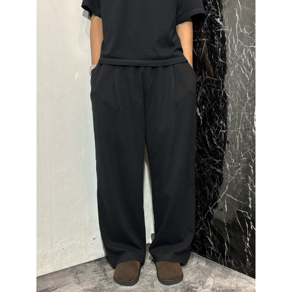 Sweetpants Baggy Hitam by COCL