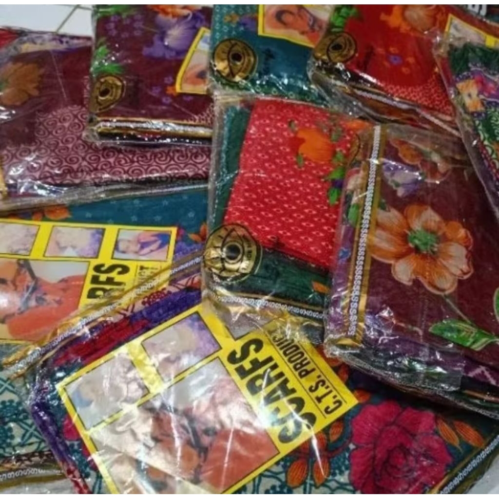 Kerudung CTS Kerudung jadul Kerudung emak emak Kerudung segi empat