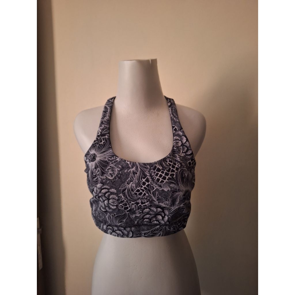 LULULEMON Sport bra wanita nomer 12