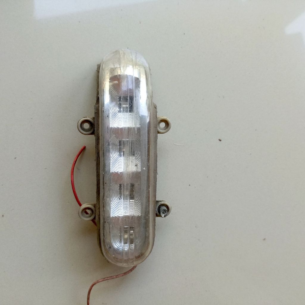 LAMPU SEIN SPION FORTUNER 2005-2011