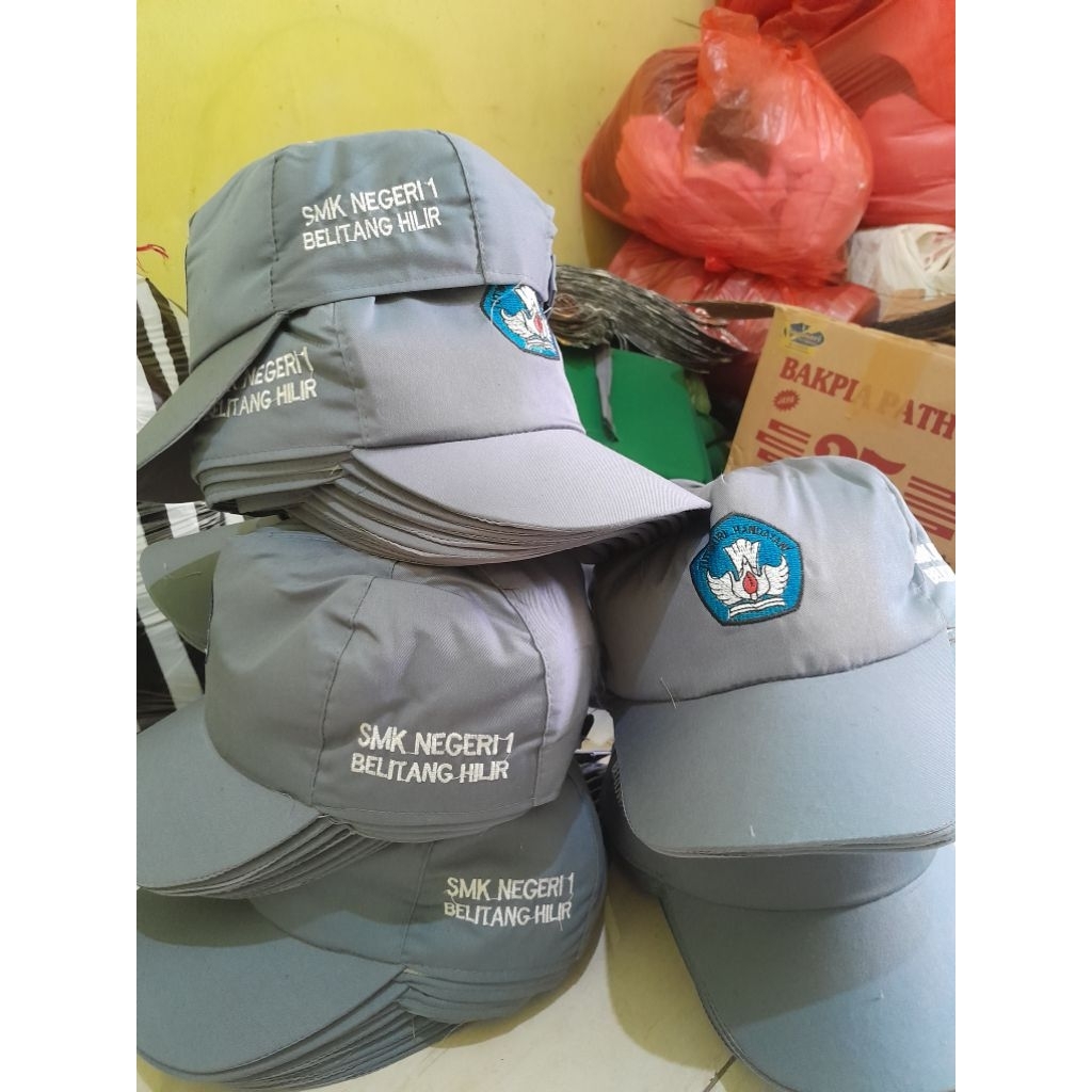 TOPI SEKOLAH (BORDIR) CUSTOM BAHAN DRILL UNIONE