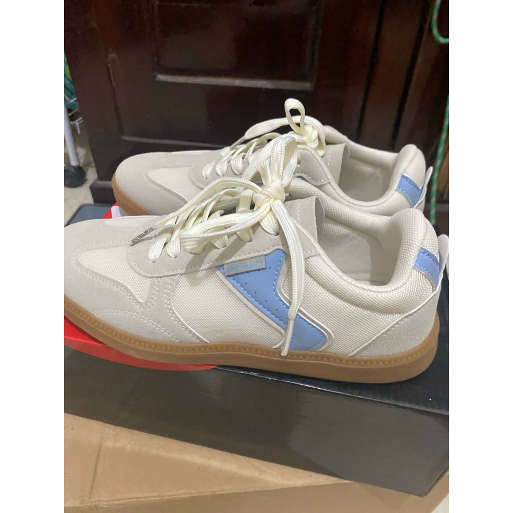Airwalk Cyrus Women's Sneakers Shoes-Off-White/Blue