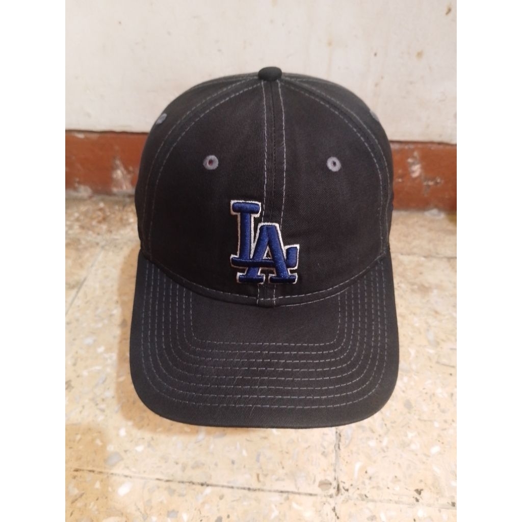 Topi new era x MLB LA original second bekas