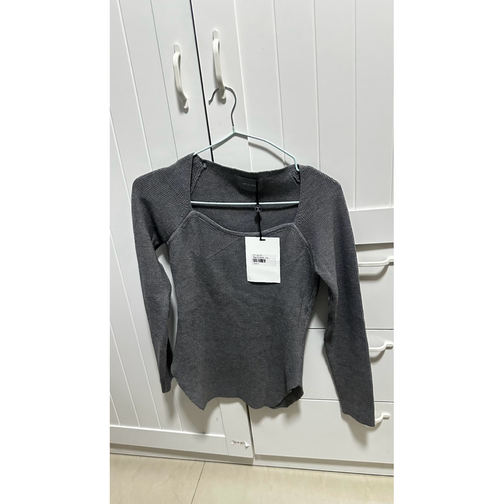 baju this is april x mahalini