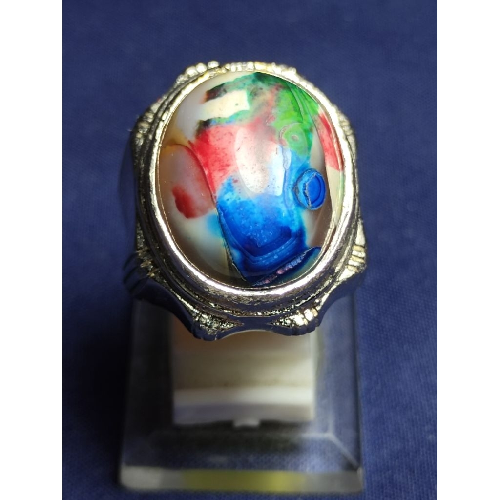 Batu Pancawarna Rubah, 2