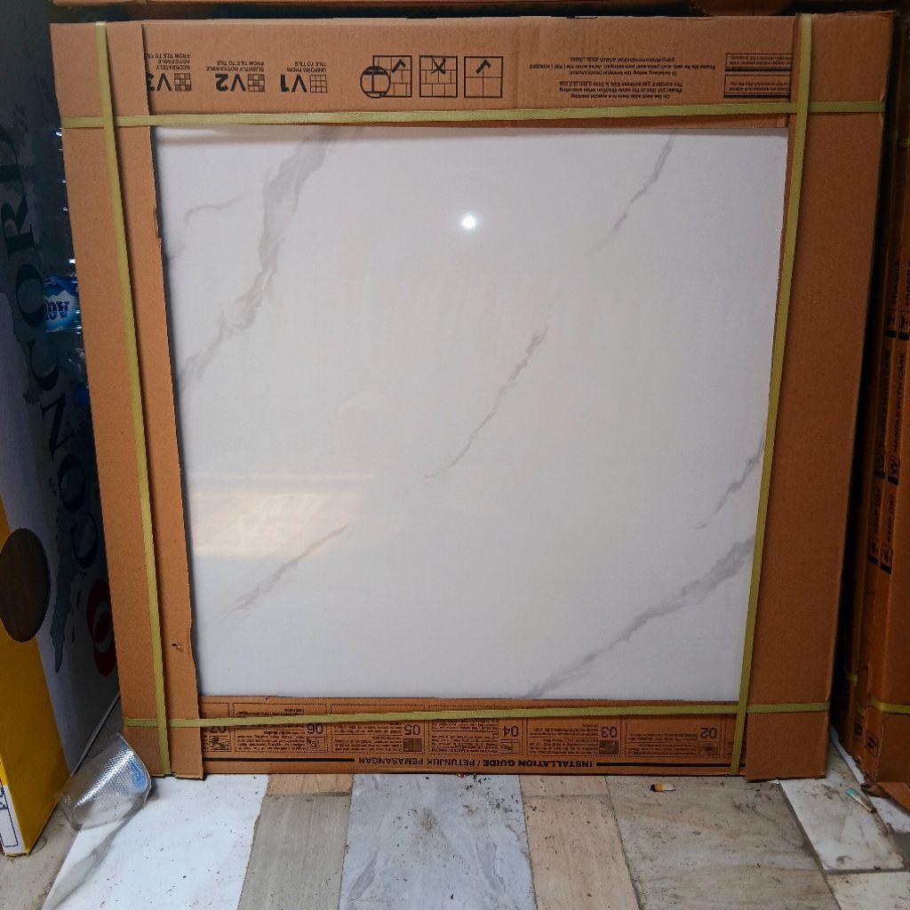 Granit Lantai corak marmer glazed polish 80x80 Carara series 02 (CHAT ADMIN/BACA DESKRIPSI SEBELUM M