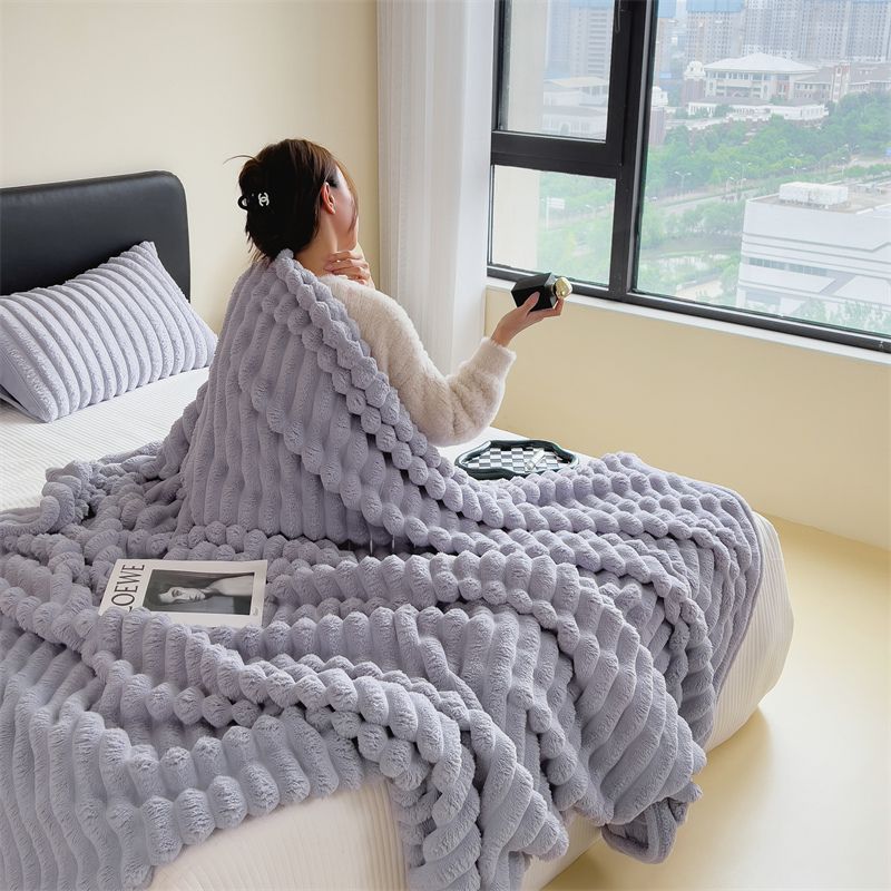 Selimut Dewasa Bulu Tebal Embos Polos 180x200