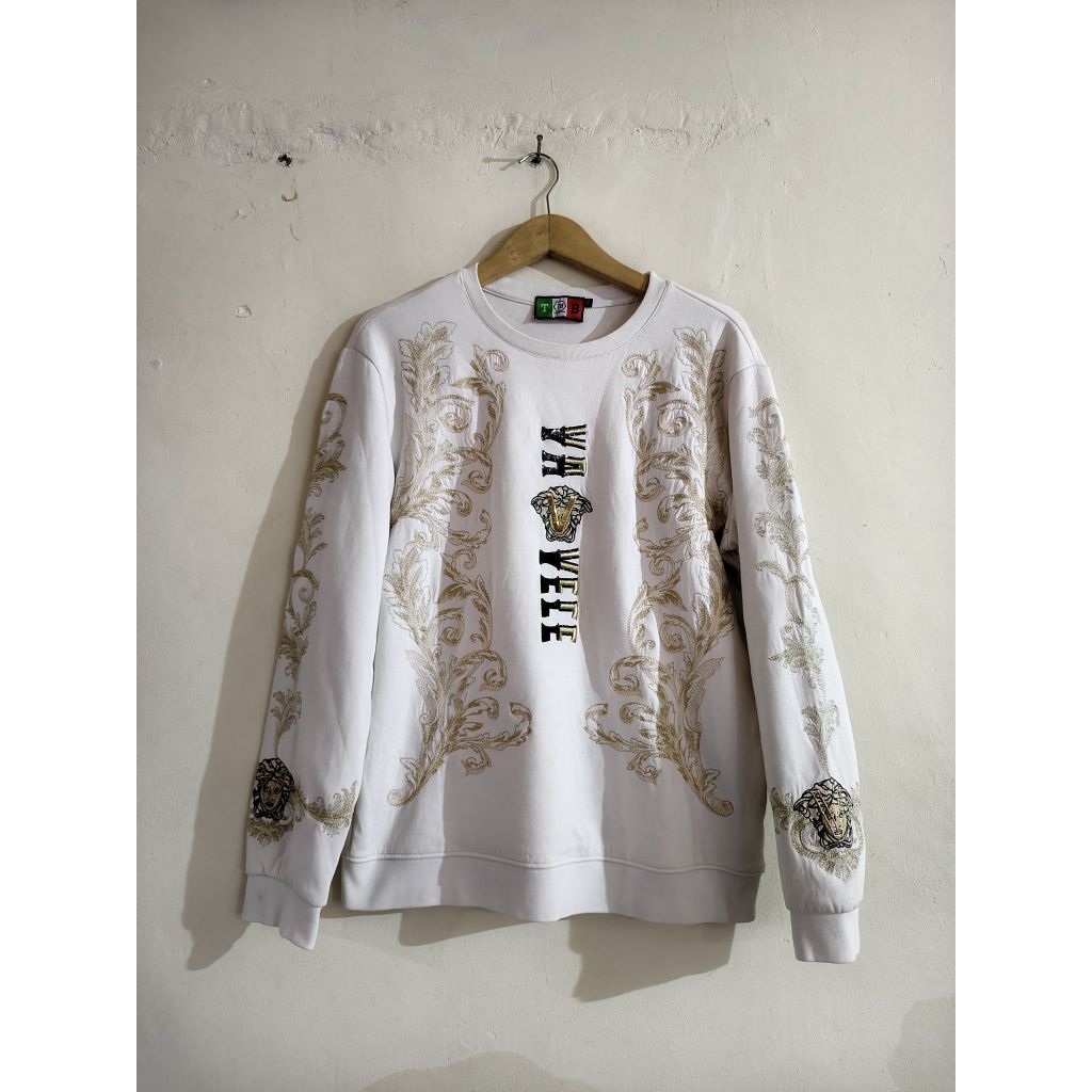 crewneck versace tag by tide brand 87