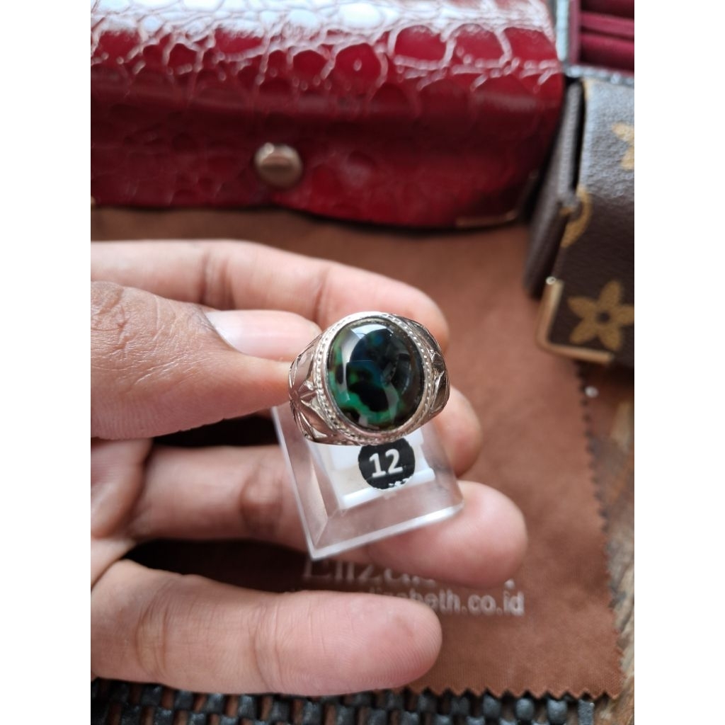Bacan Coklat Lumer Tembus